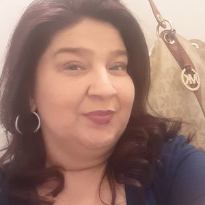 Meet your Posher, Brenda